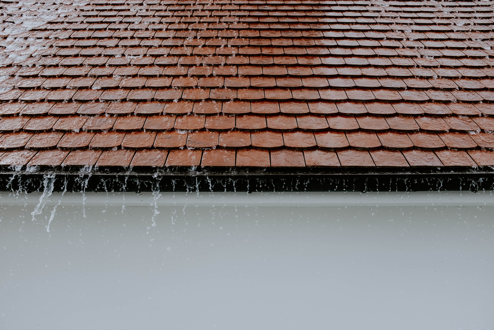 when to replace your roofing